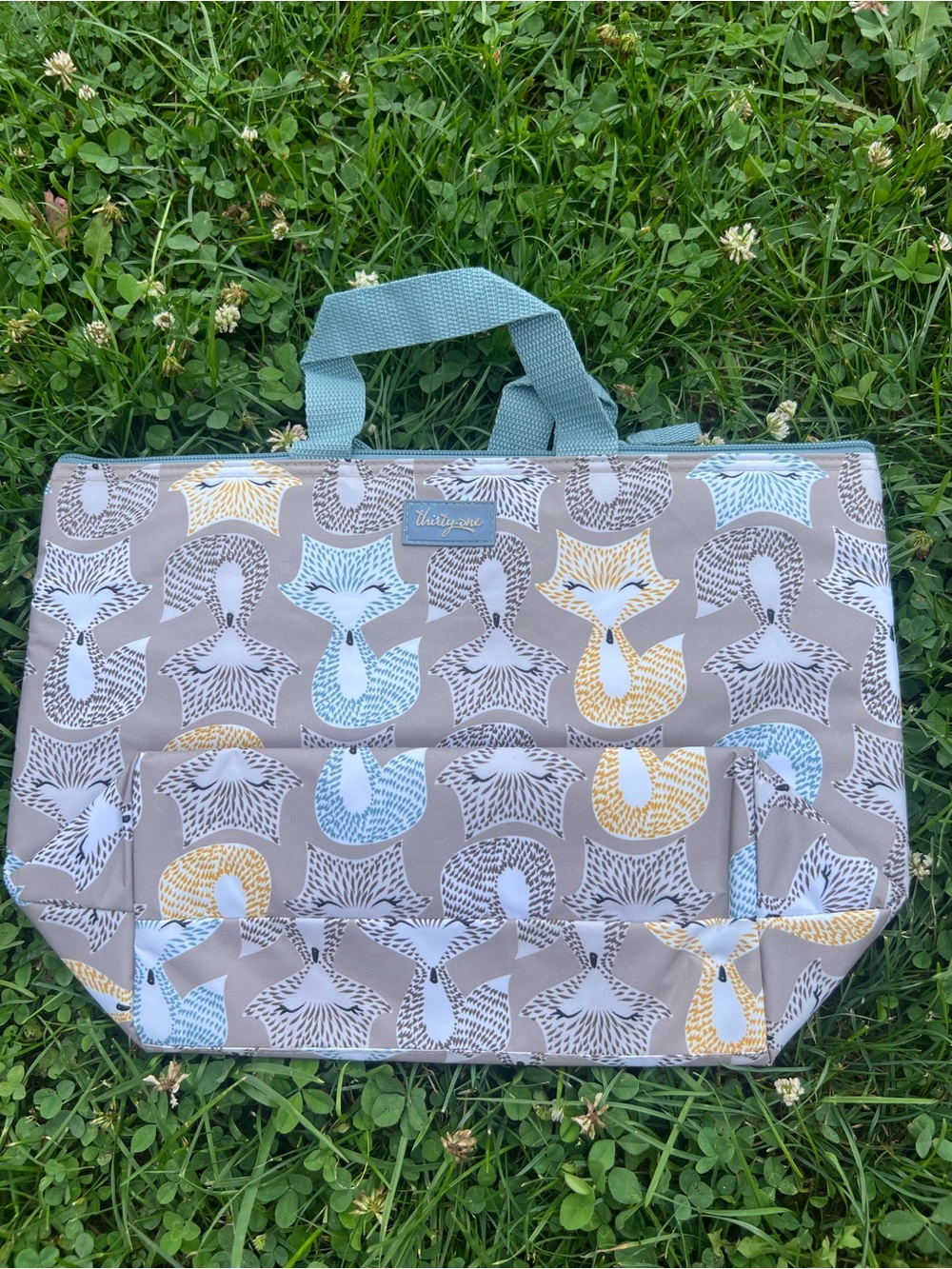 thirty-one Thermal Tote with Fox Pattern - Picture 2 of 2